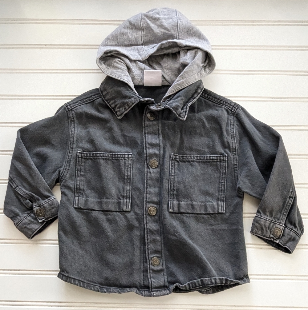 Zara Charcoal and Light Gray Oversized Jean Jacket With Hoodie